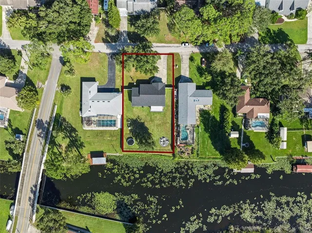 $430,000 | 27922 Tammi Drive, Tavares, FL 32778