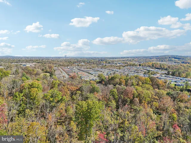 $779,000 | 0 Squirrel Hollow Road, Douglassville, PA 19518