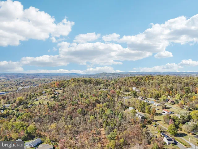 $779,000 | 0 Squirrel Hollow Road, Douglassville, PA 19518