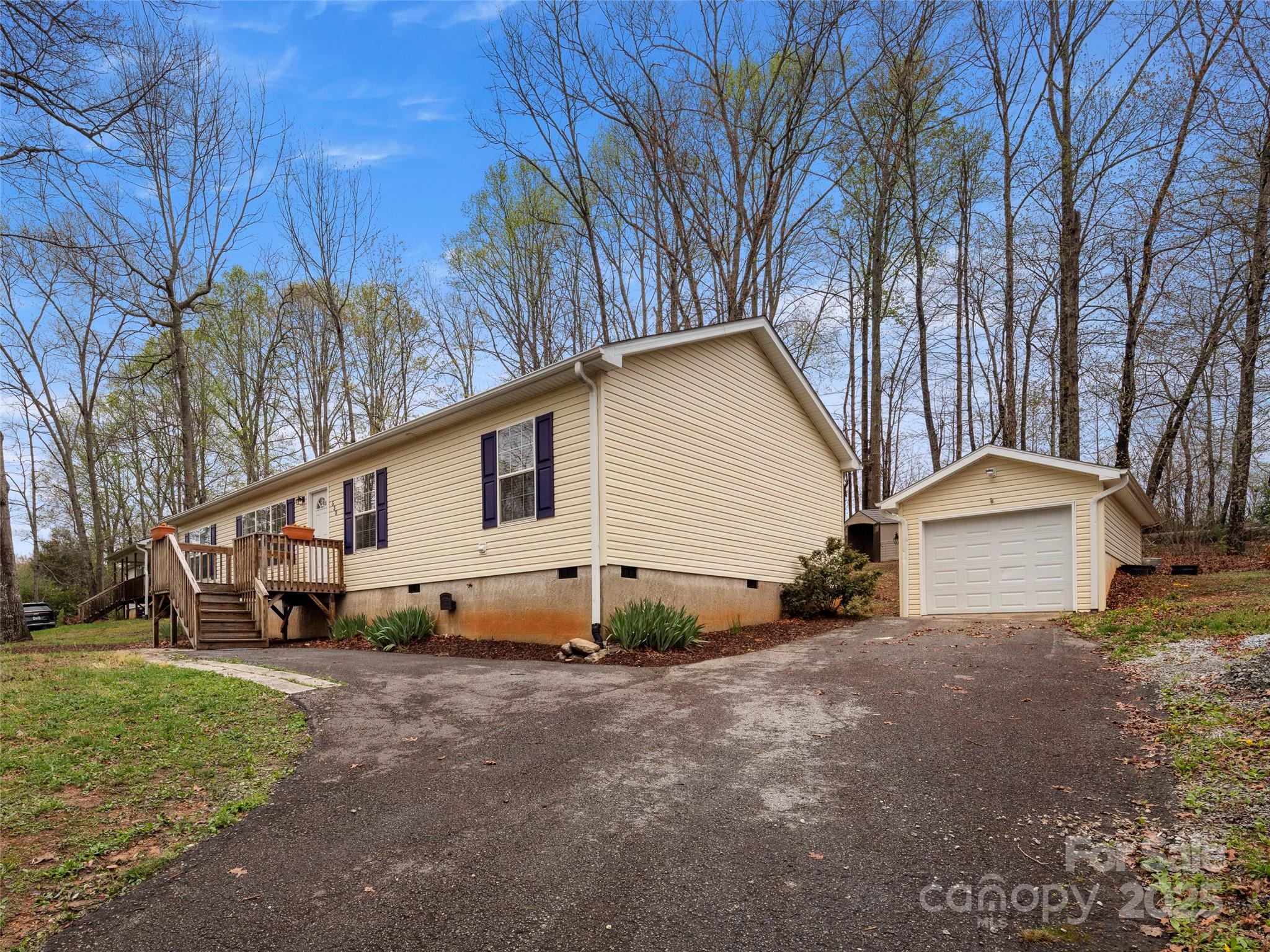 530 Gilreath Loop Road Mills River, NC 28759 - Photo 5 of 31 Gallery Image 5