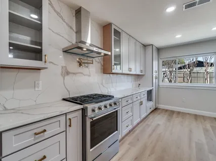 $685,000 | 9008 Flicker Lane, Dallas, TX 75238