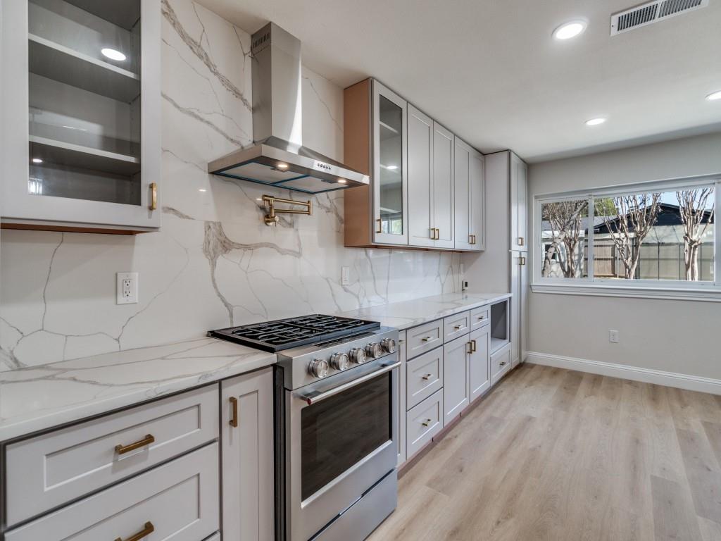 9008 Flicker Lane Dallas, TX 75238 - Photo 14 of 23