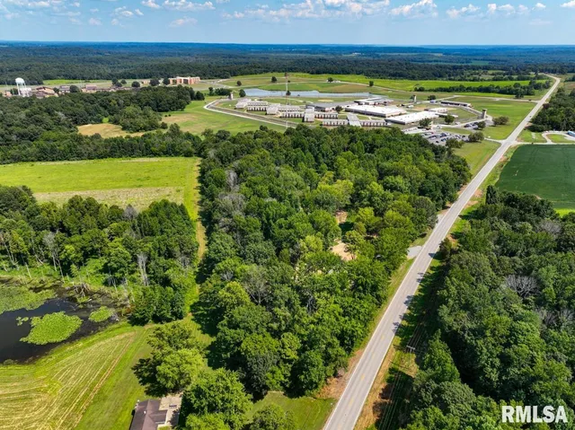 $150,000 | 6445 State Rte 146 East, Vienna, IL 62995