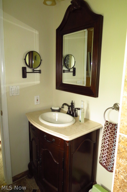 14504 Garfield Road Wakeman, OH 44889 - Photo 12 of 24 Master Bedroom Vanity