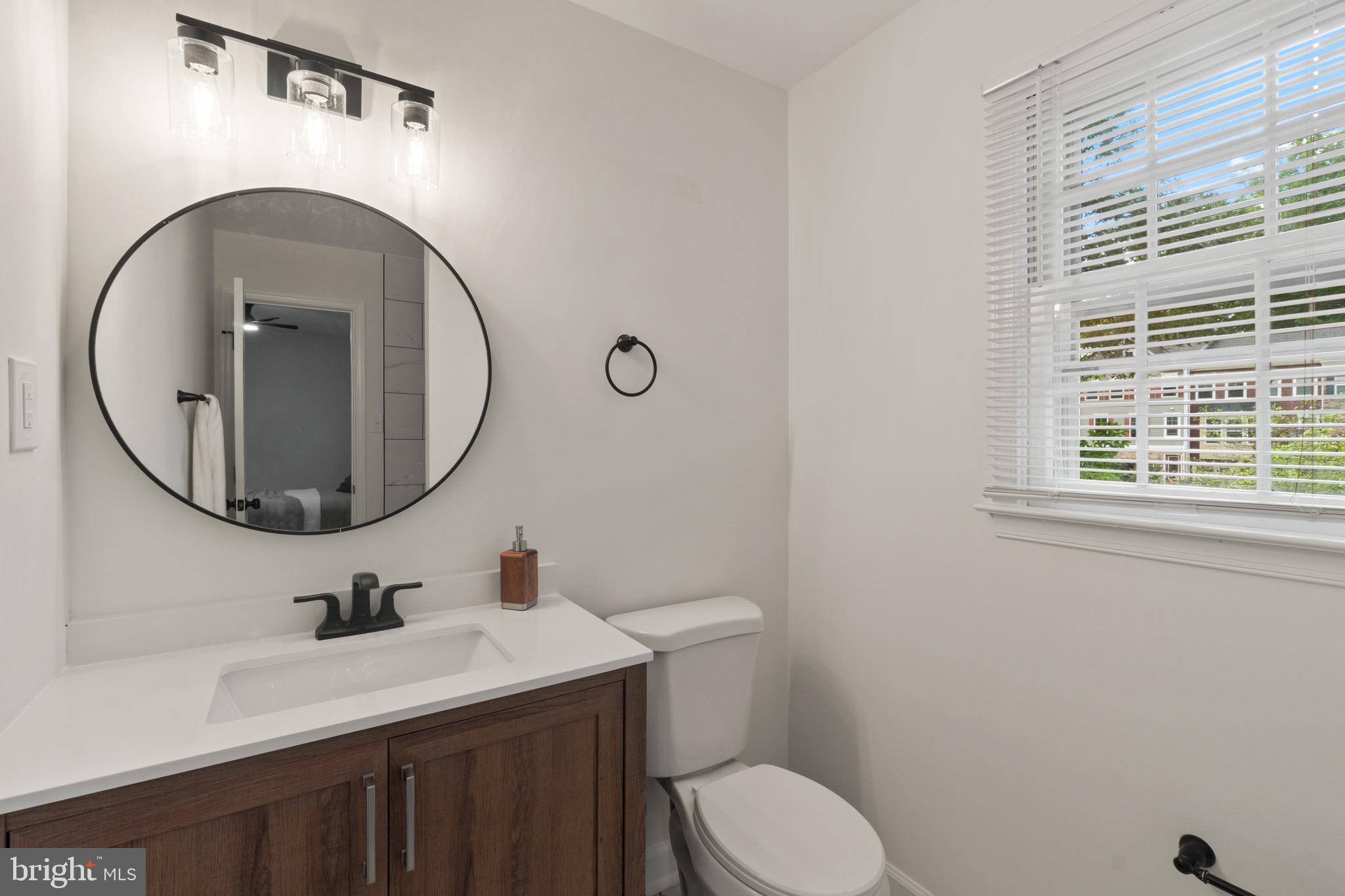 33 Sheridan Road Arnold, MD 21012 - Photo 8 of 21 Gallery Image 8