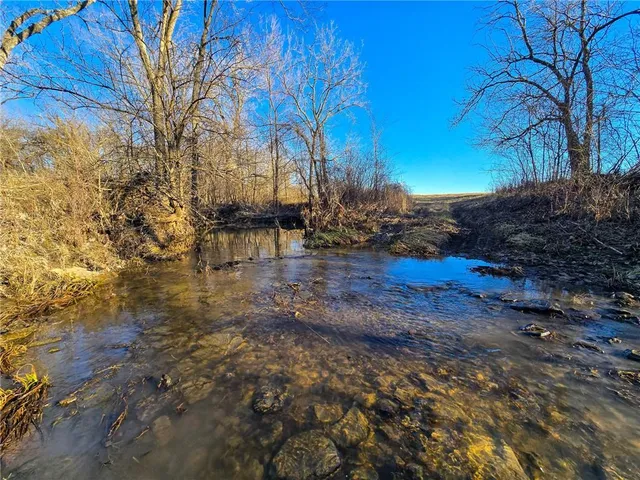 $375,000 | 2000 Y Road, Reading, KS 66868