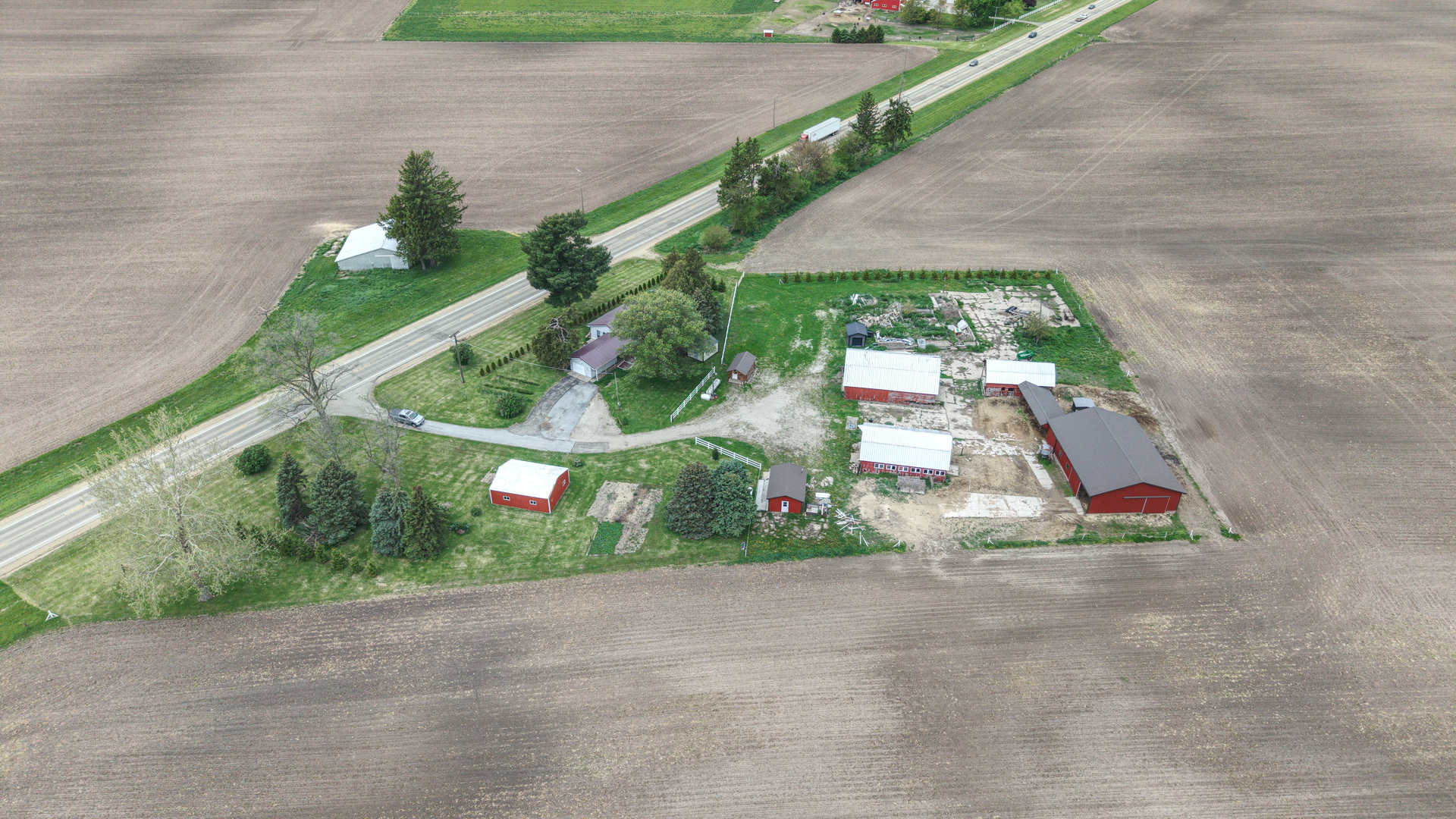 9896 Lincoln Road Morrison, IL 61270 - Photo 26 of 38