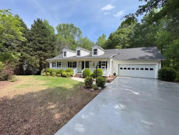 $525,000 | 127 Cherokee Trail, Hoschton, GA 30548