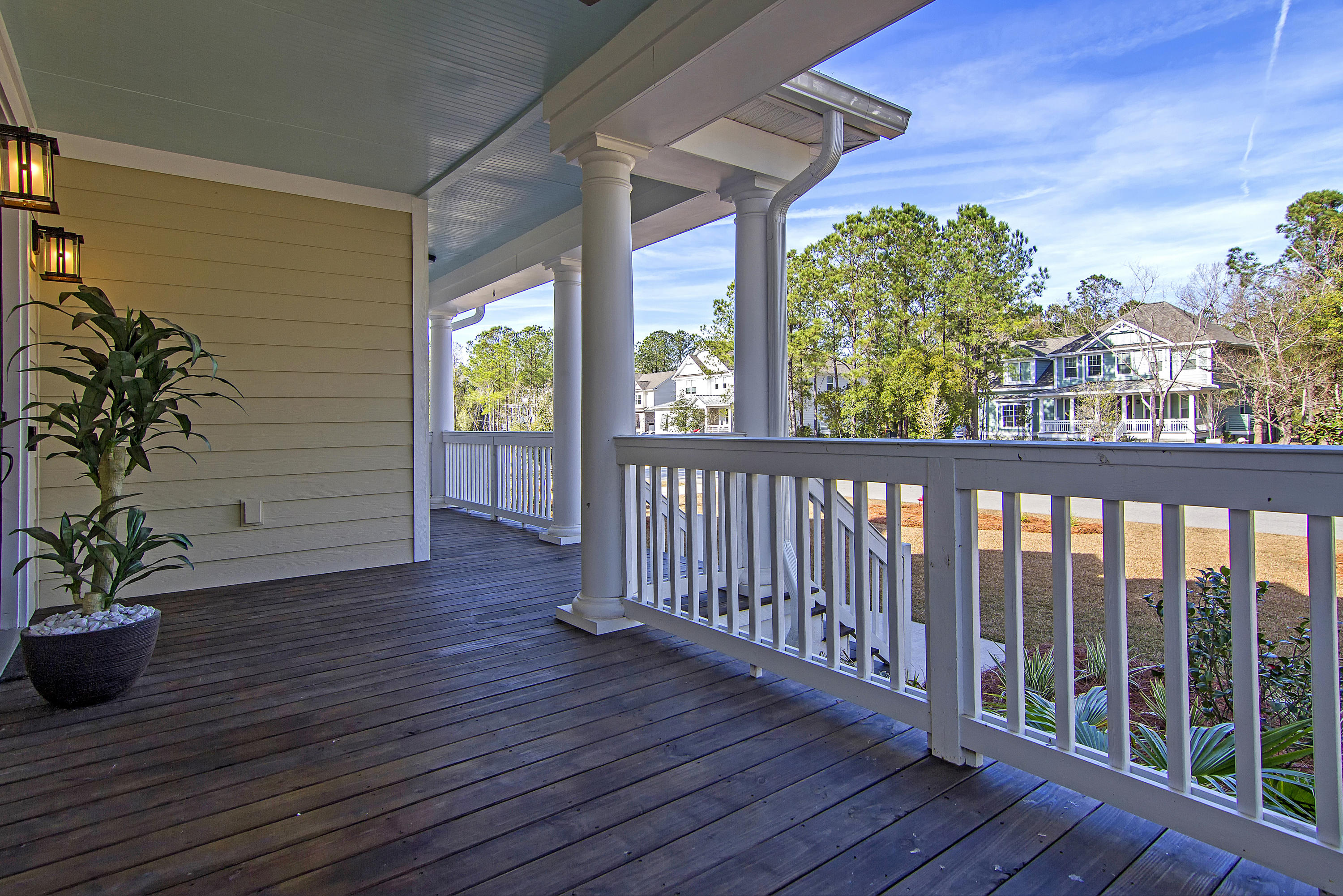 469 Woodspring Road Mount Pleasant, SC 29466 - Photo 8 of 58 CREM_469 Woodspring Road_053