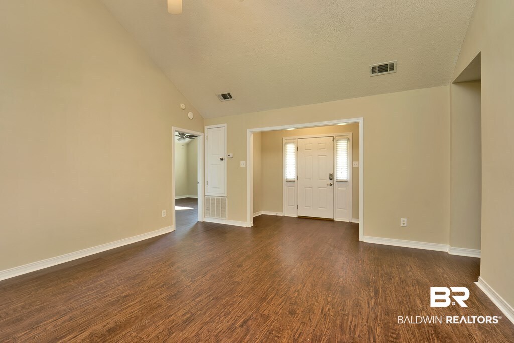 9770 Oak Forrest Drive Mobile, AL 36695 - Photo 3 of 20