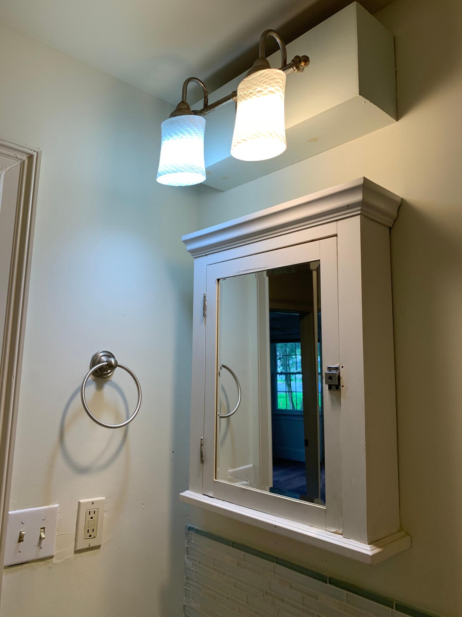 711 Locust Street Charleston, SC 29407 - Photo 14 of 20 99218F9B-C126-4EB5-B648-16A863EFA615