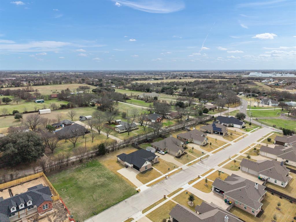 304 Crye Circle Robinson, TX 76706 - Photo 9 of 15