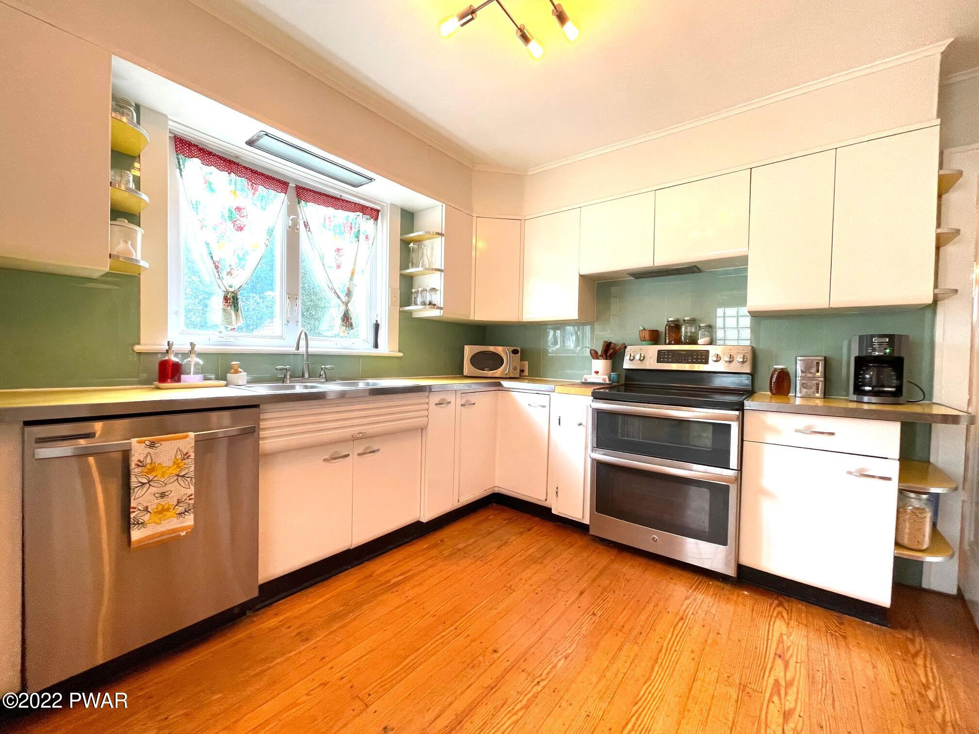 337 Ridge Street Honesdale, PA 18431 - Photo 4 of 39 kitchen