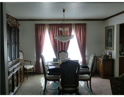 Dining Room. 