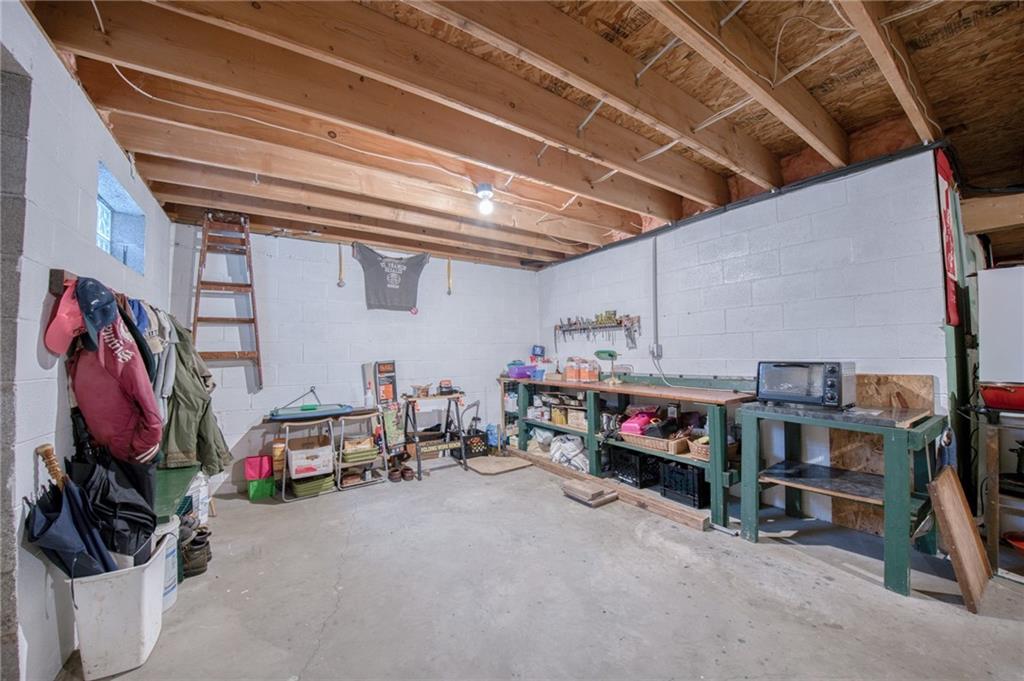 1239 Holmes Street McKees Rocks, PA 15136 - Photo 33 of 46 Gallery Image 33