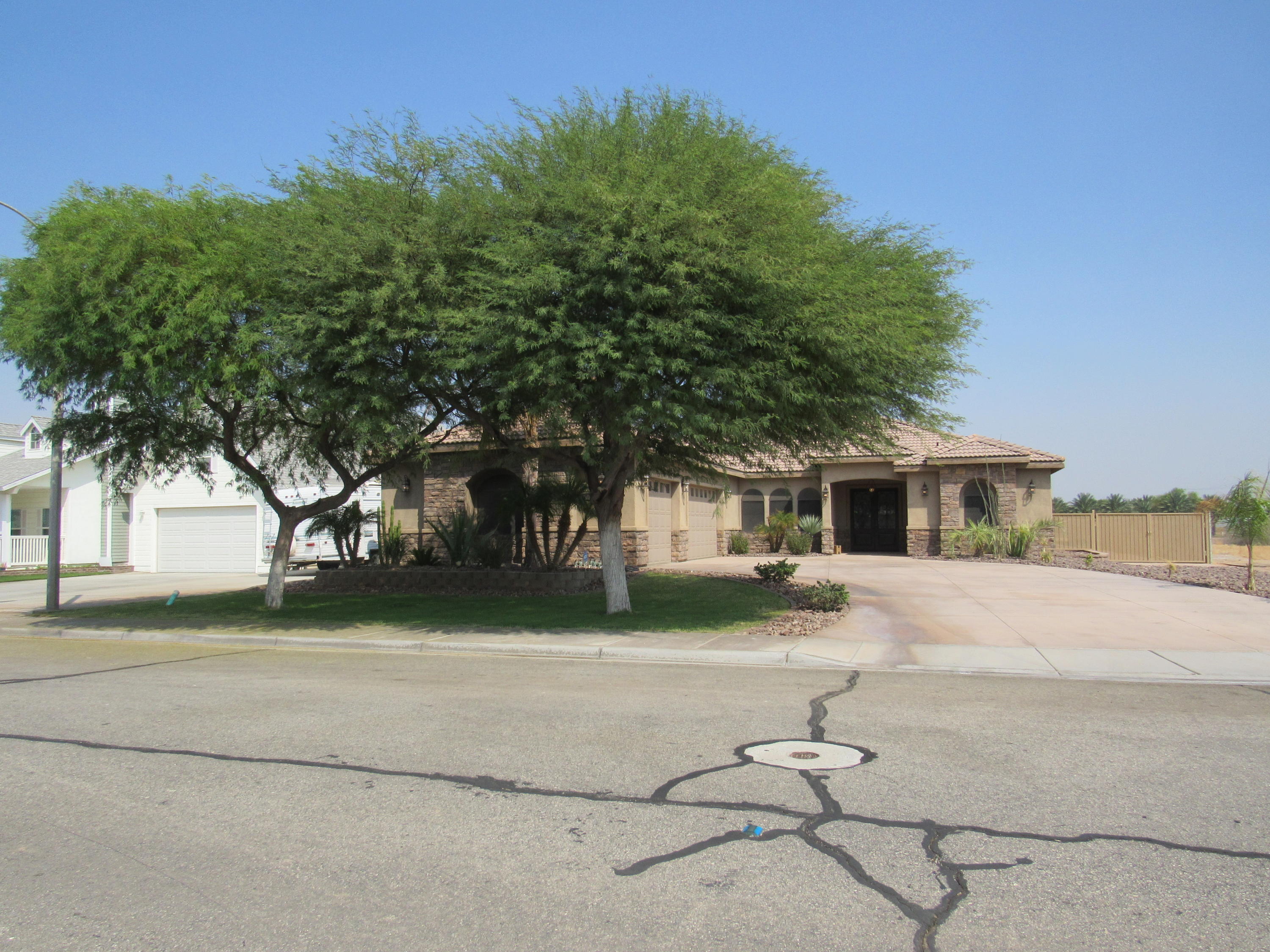 518 Ranchette Road Blythe, CA 92225 - Photo 1 of 46 IMG_4341