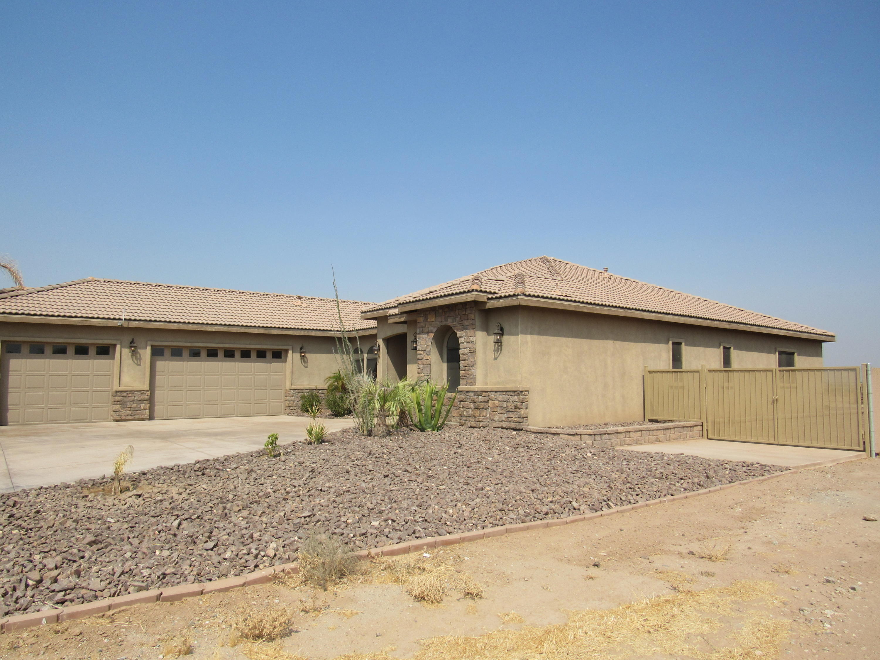 518 Ranchette Road Blythe, CA 92225 - Photo 5 of 46 IMG_4345