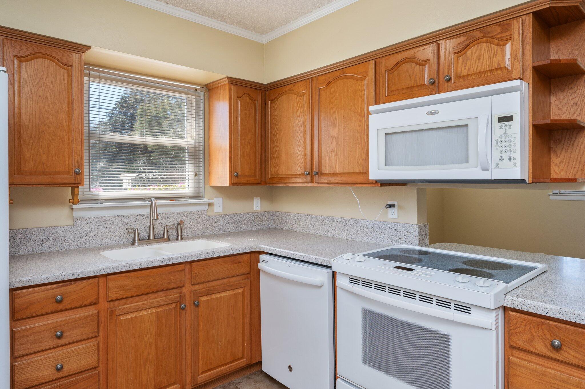 611 Lang Road Fort Walton Beach, FL 32547 - Photo 11 of 34 11-web-or-mls-611-lang-rd