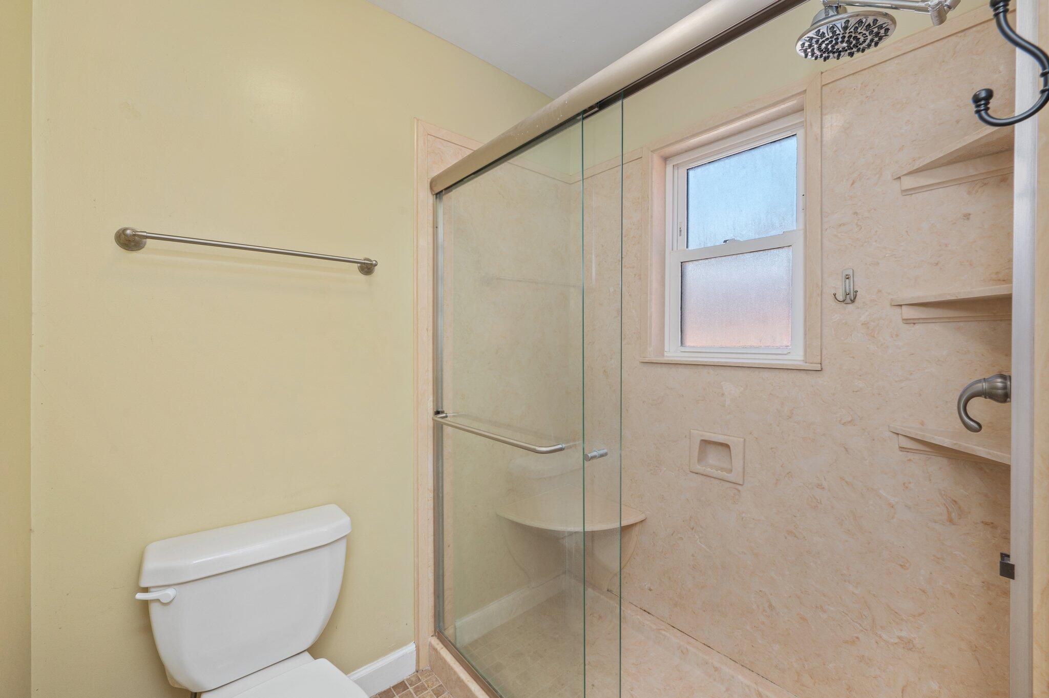 611 Lang Road Fort Walton Beach, FL 32547 - Photo 18 of 34 18-web-or-mls-611-lang-rd