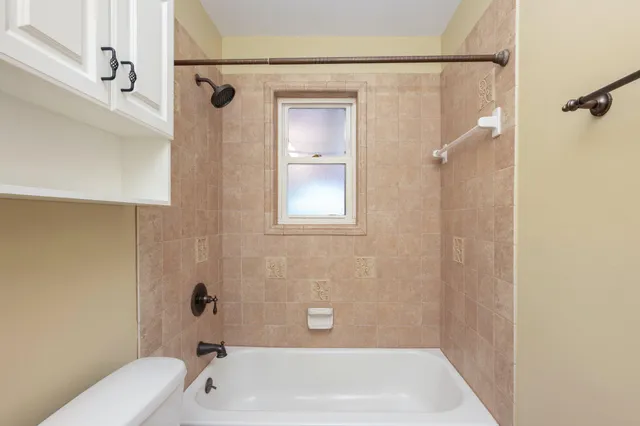 $1,800 | 611 Lang Road, Fort Walton Beach, FL 32547