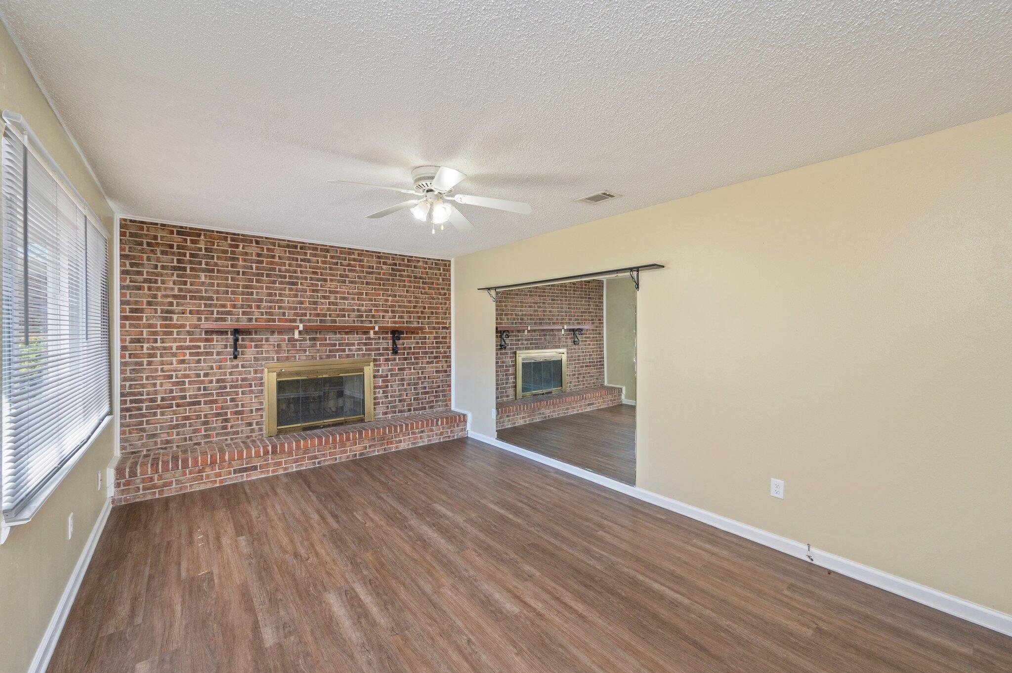 611 Lang Road Fort Walton Beach, FL 32547 - Photo 5 of 34 5-web-or-mls-611-lang-rd