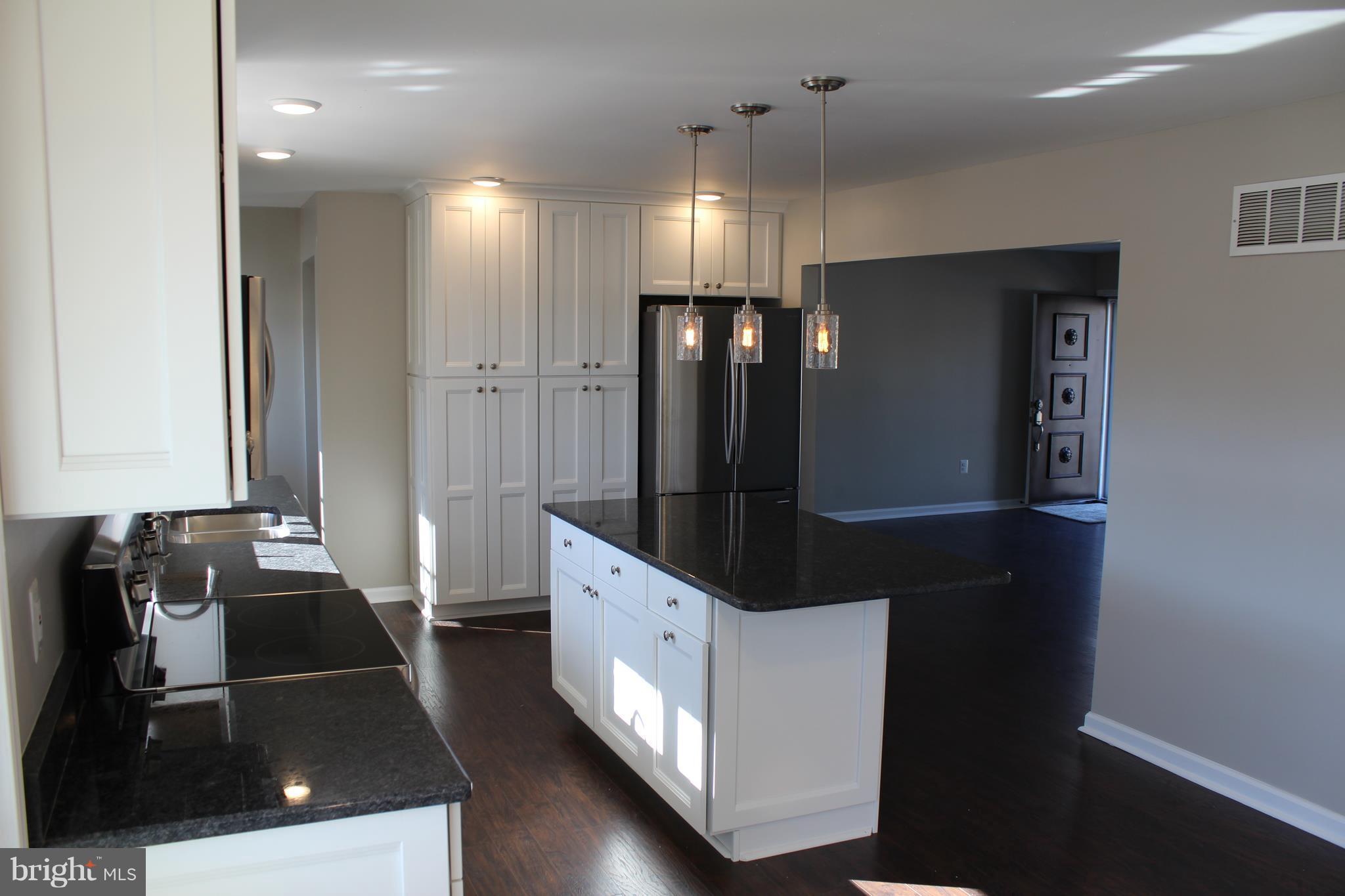 509 Paradise Road Aberdeen, MD 21001 - Photo 4 of 30 Kitchen
