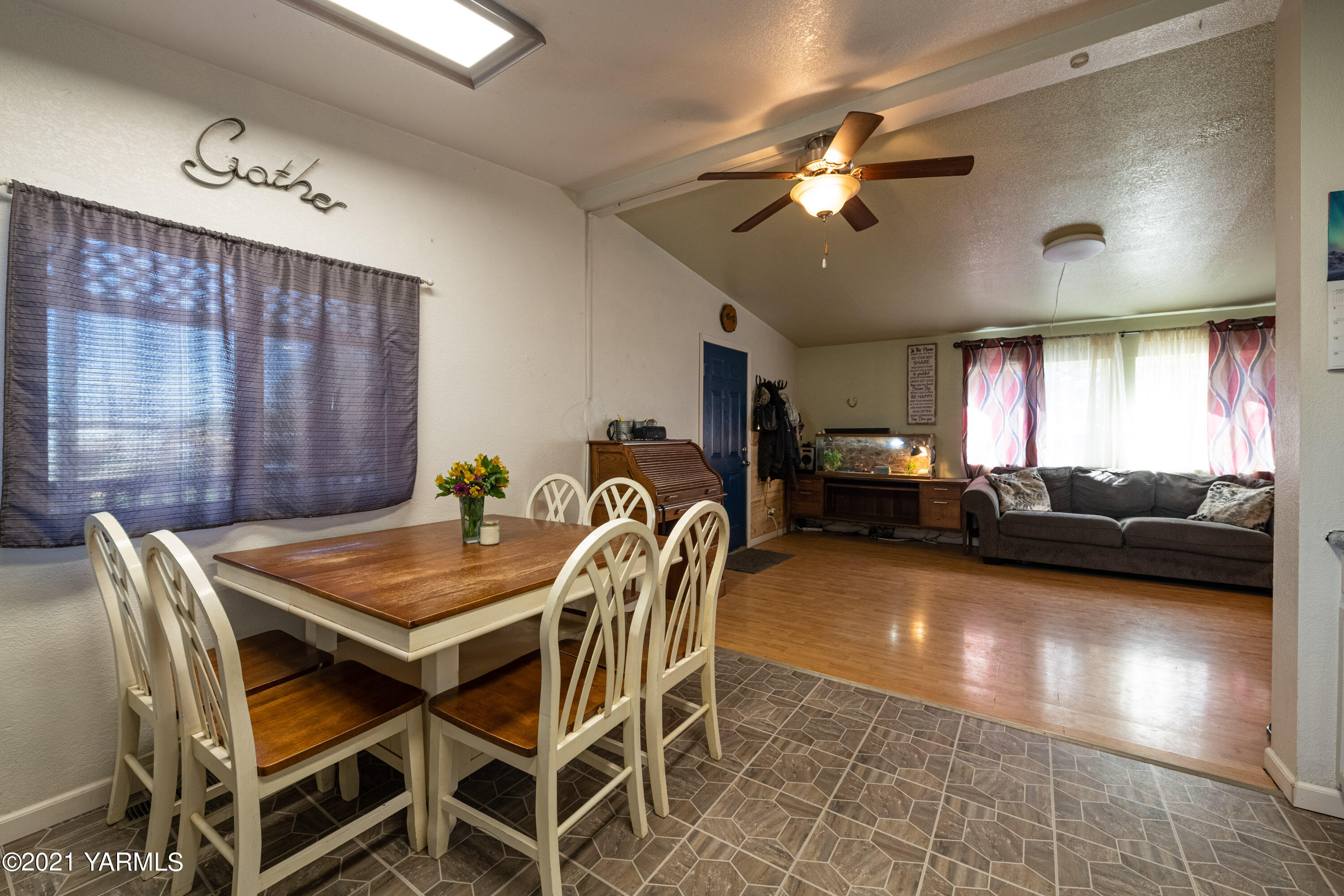 1222 Almo Road Yakima, WA 98901 - Photo 6 of 23 a view of a dining room with furniture and chandelier