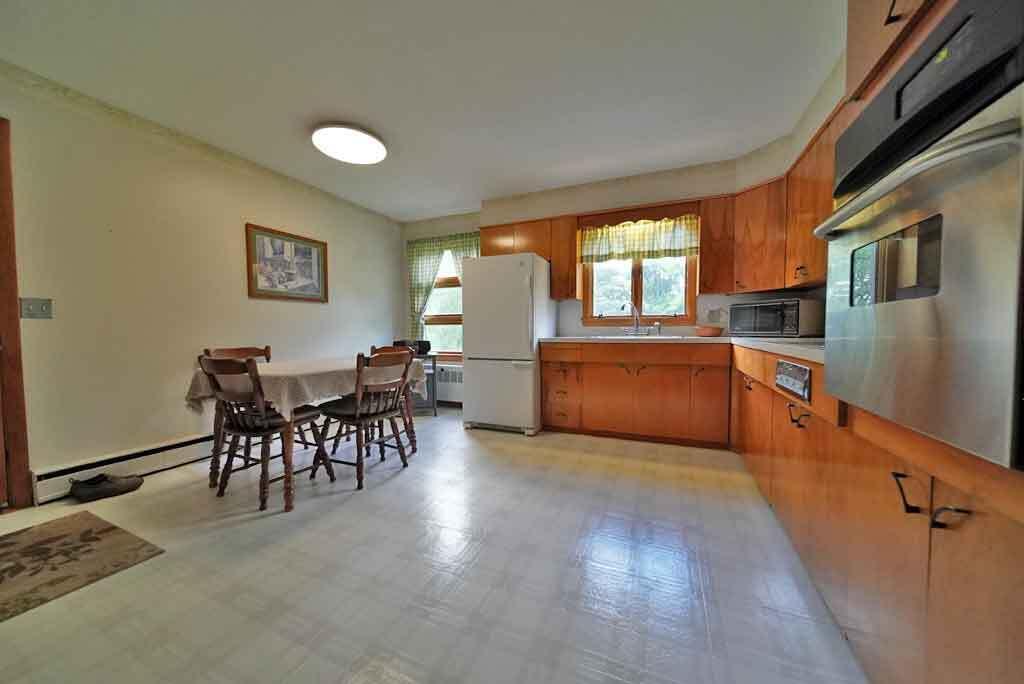 33 Maple Street Houlton, ME 04730 - Photo 13 of 80 kitchen-home-houlton-me