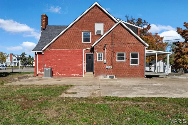 $250,000 | 412 State Highway 47, Warrenton, MO 63383
