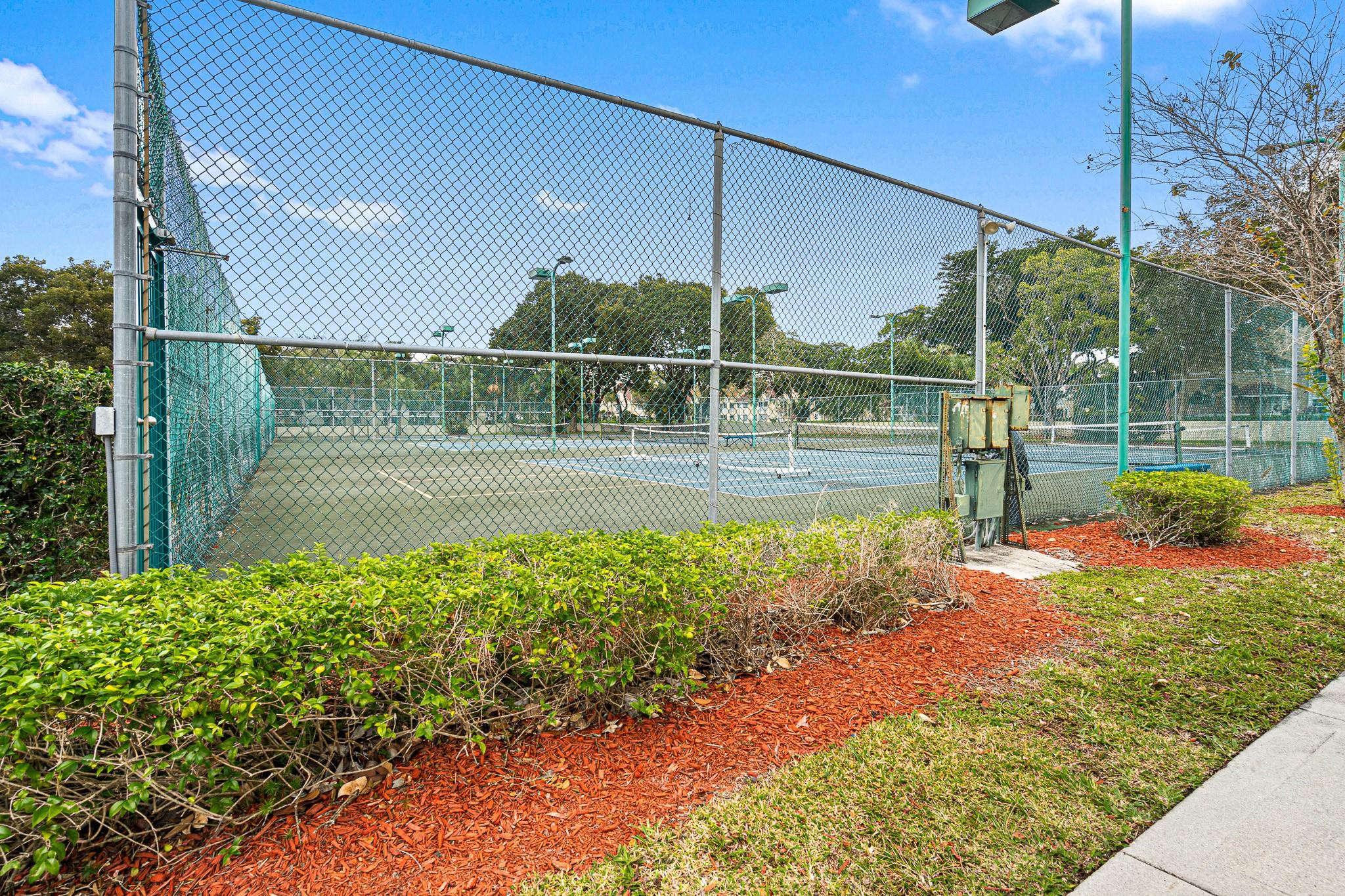 4620 West McNab Road, Unit B1 Pompano Beach, FL 33069 - Photo 34 of 36 Photo 34