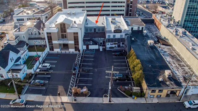 $2,800 | 37 East Front Street, Unit B, Red Bank, NJ 07701