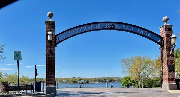 $2,650 | 37 East Front Street, Unit B, Red Bank, NJ 07701