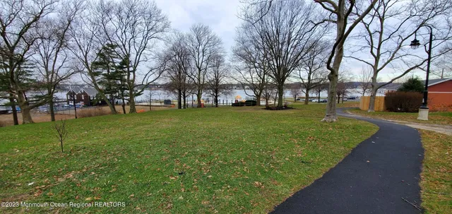 $2,800 | 37 East Front Street, Unit B, Red Bank, NJ 07701