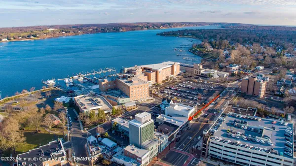 $2,650 | 37 East Front Street, Unit B, Red Bank, NJ 07701