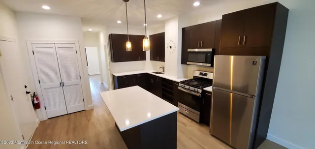 $2,800 | 37 East Front Street, Unit B, Red Bank, NJ 07701