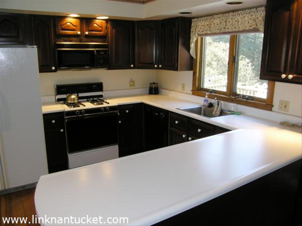 27 Surfside Road Nantucket, MA 02554 - Photo 5 of 15 Gallery Image 5