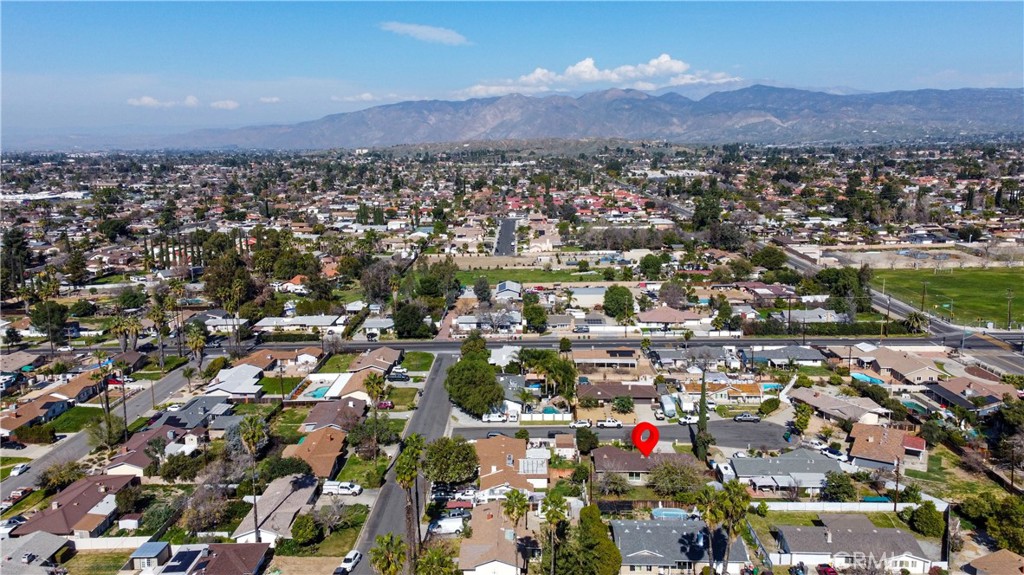 41431 Vicky Lane Hemet, CA 92544 - Photo 26 of 28 an aerial view of multiple house