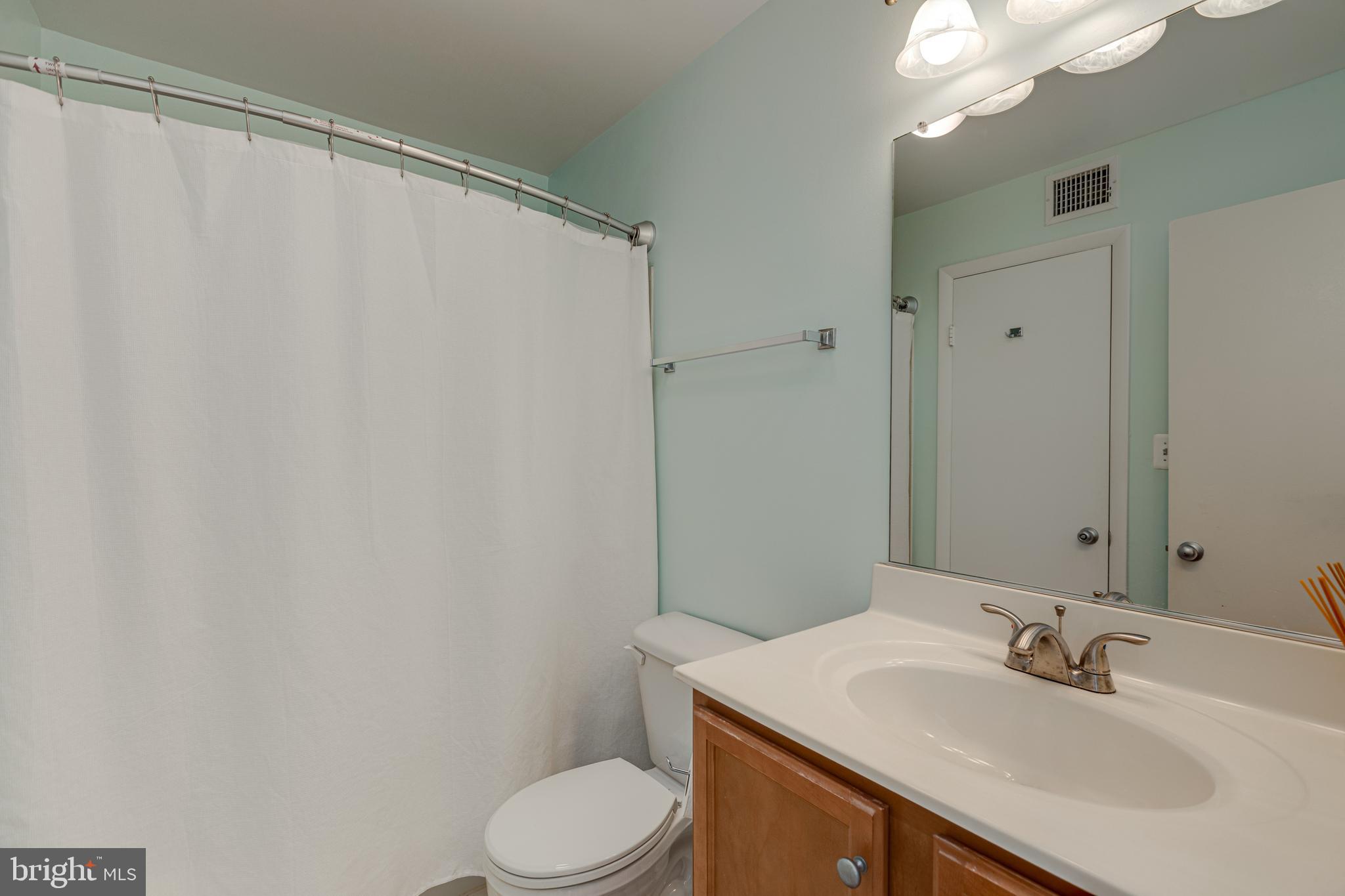 11655 Chesterfield Court, Unit K Reston, VA 20190 - Photo 14 of 25 Gallery Image 14