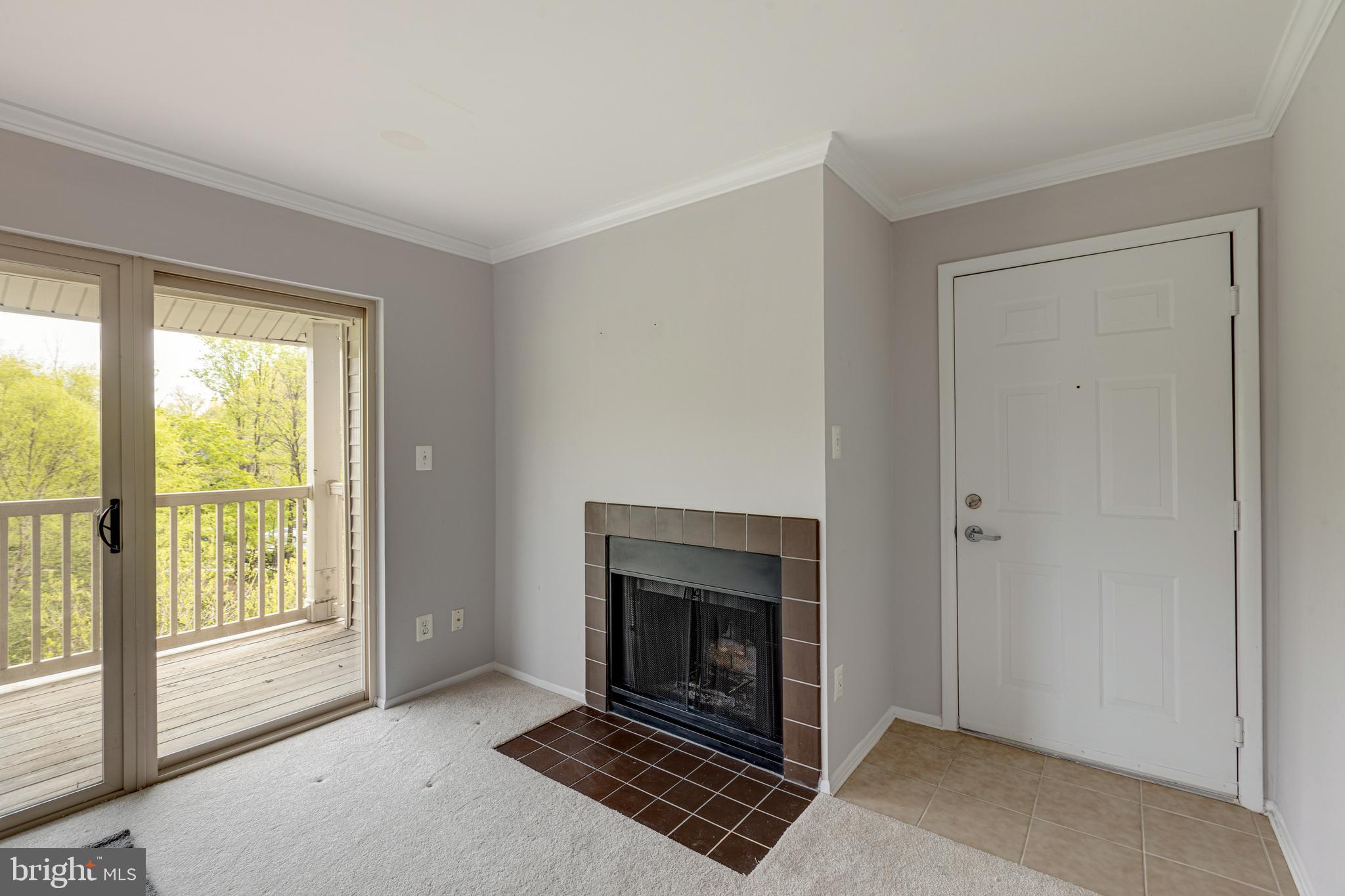 11655 Chesterfield Court, Unit K Reston, VA 20190 - Photo 4 of 25 Gallery Image 4