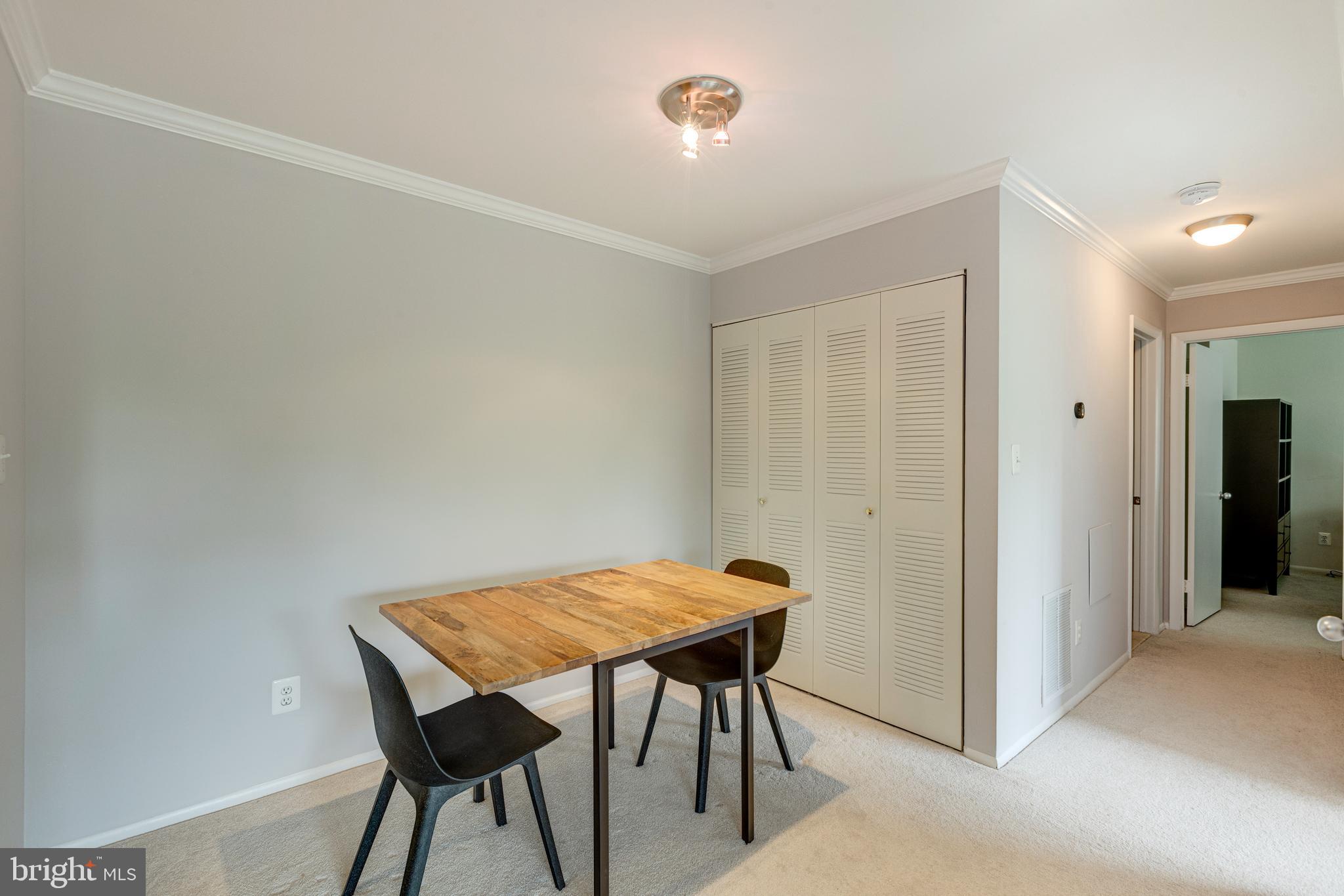 11655 Chesterfield Court, Unit K Reston, VA 20190 - Photo 7 of 25 Gallery Image 7