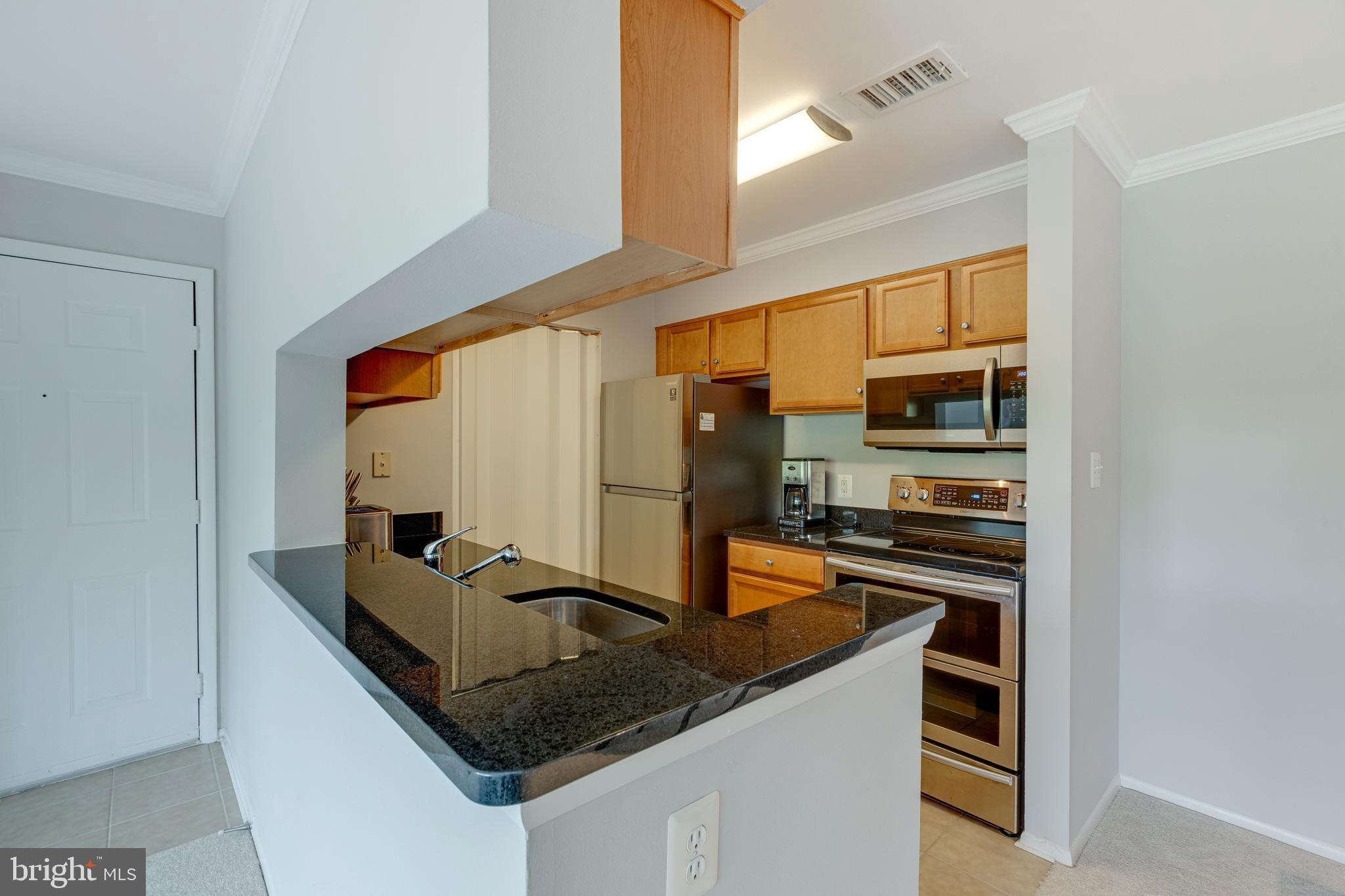 11655 Chesterfield Court, Unit K Reston, VA 20190 - Photo 10 of 25 Gallery Image 10