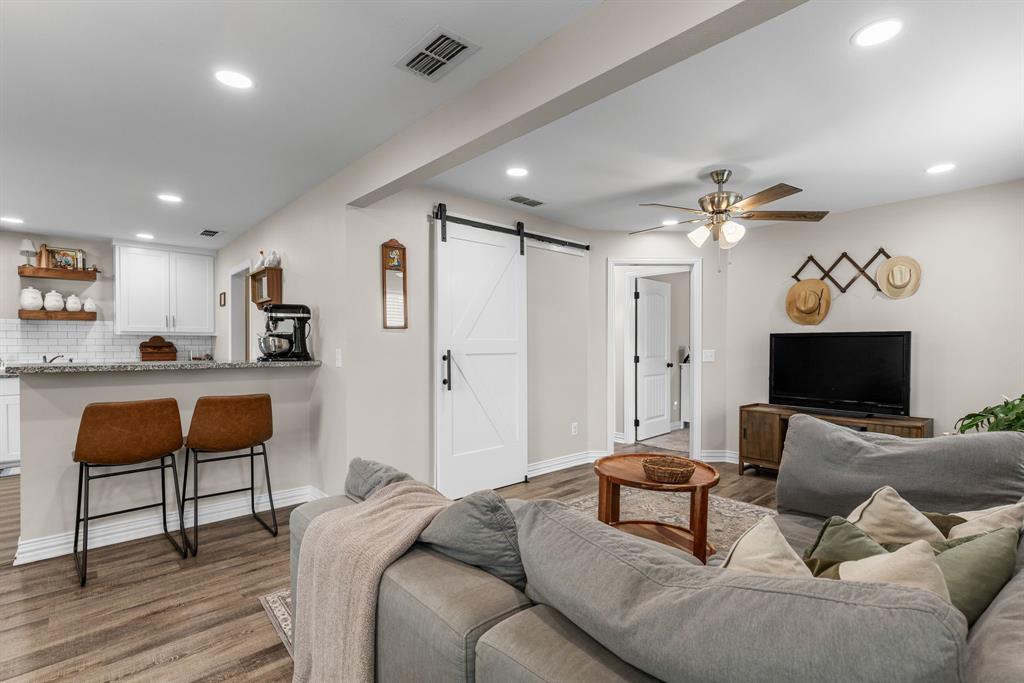 403 South Main Street Holliday, TX 76366 - Photo 8 of 32