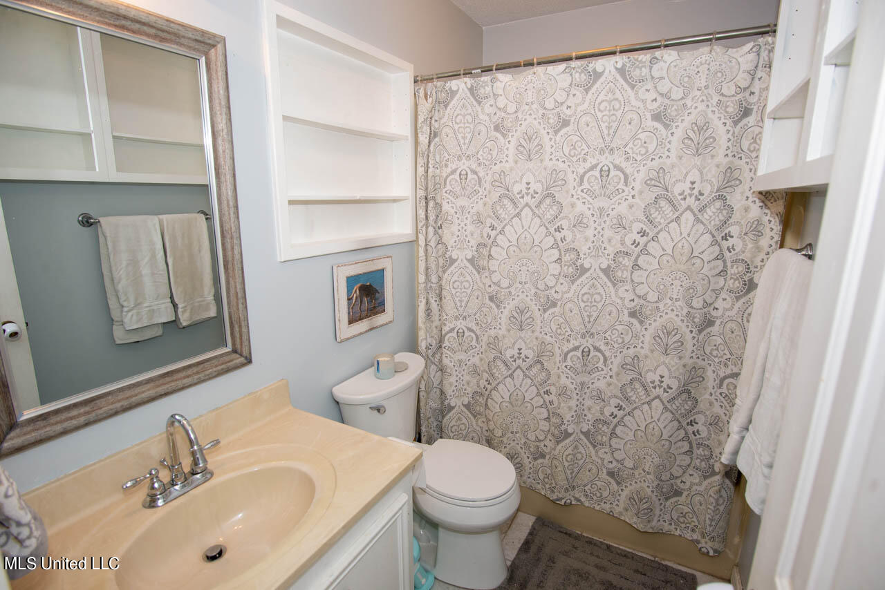 289 Stonebridge Court Ridgeland, MS 39157 - Photo 25 of 28 21