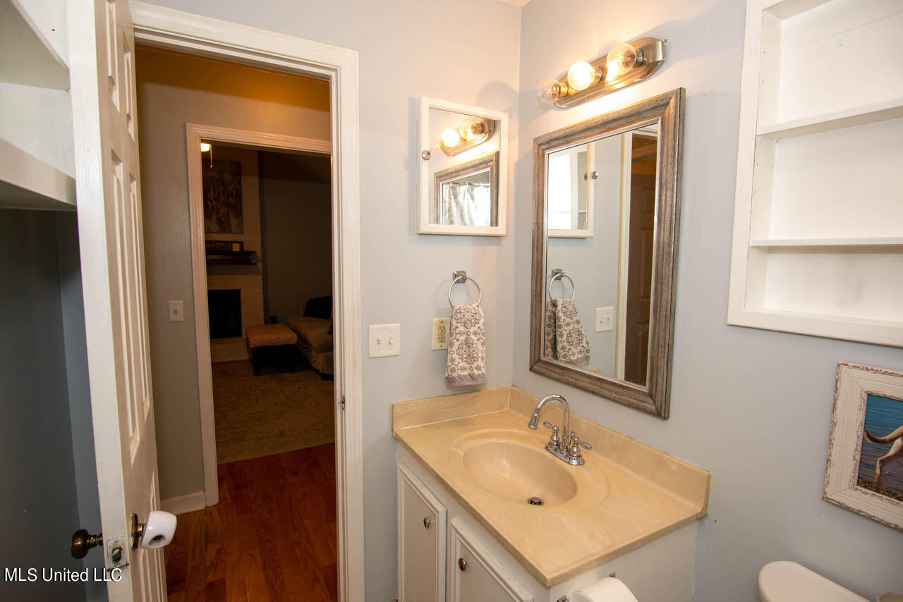 289 Stonebridge Court Ridgeland, MS 39157 - Photo 26 of 28 22