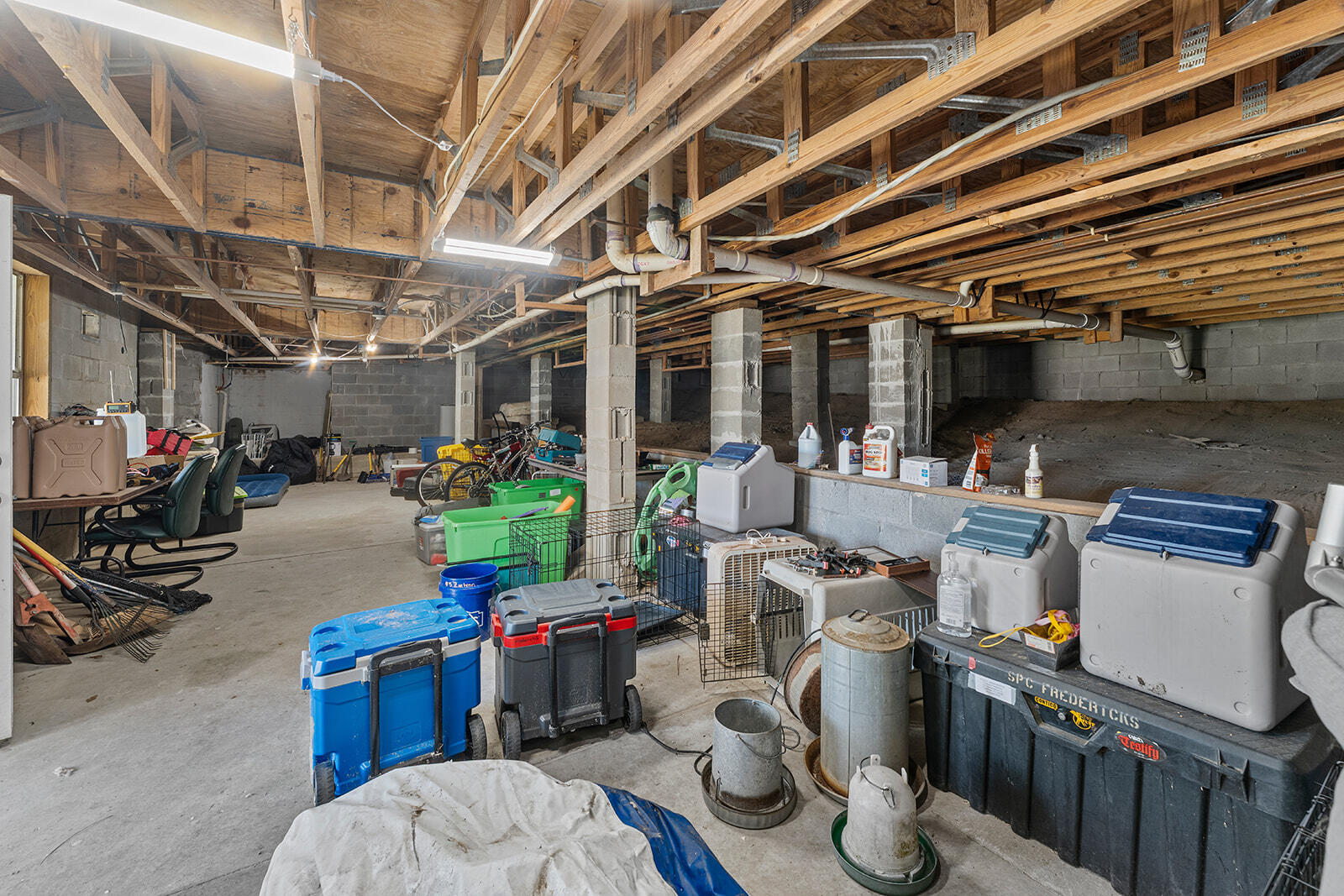 132 Wedgewood Lane Crestview, FL 32536 - Photo 50 of 67 a view of a room with gym equipment