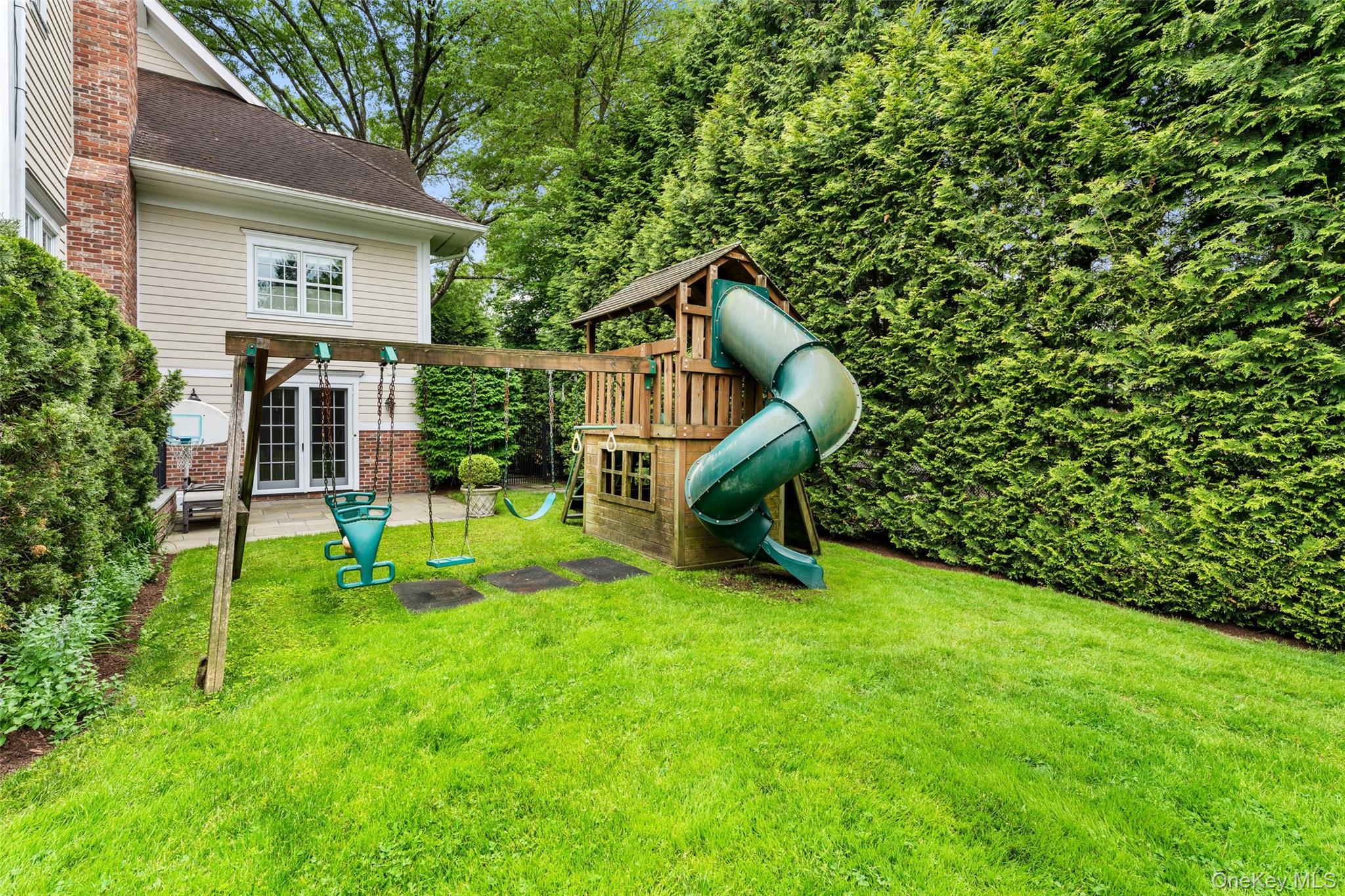 64 Stratton Road Scarsdale, NY 10583 - Photo 41 of 49