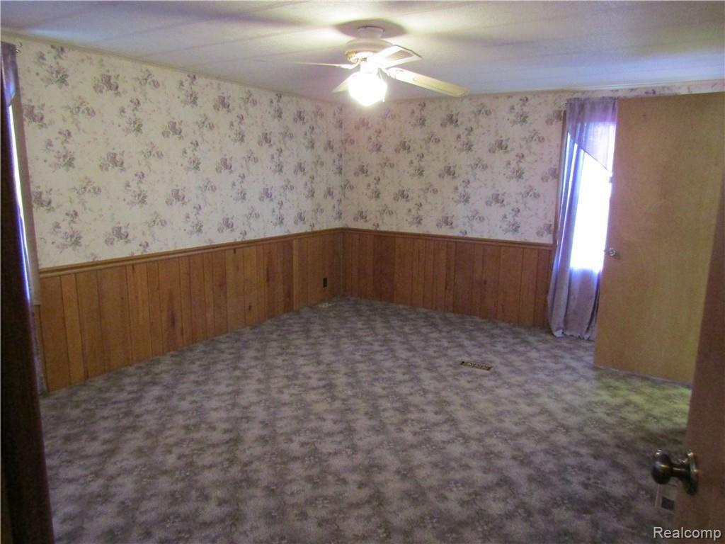 1823 West Lovejoy Road Perry, MI 48872 - Photo 41 of 55 IMG_0219.JPG