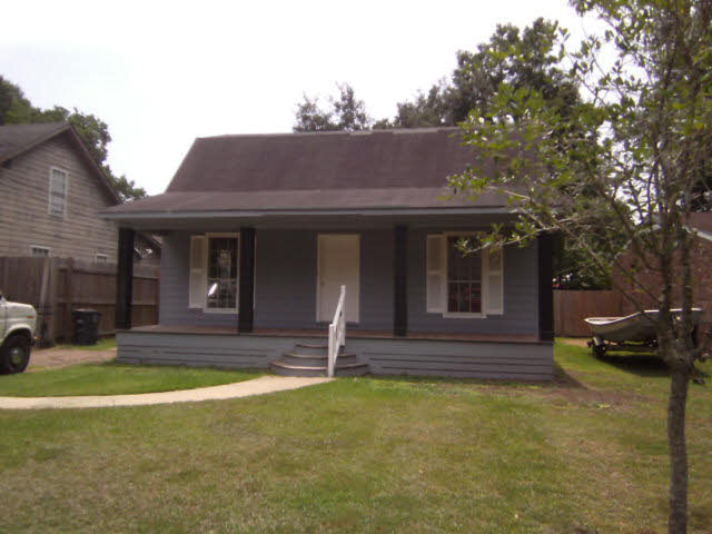 754 Prospect Avenue Fairhope, AL 36532 - Photo 1 of 1