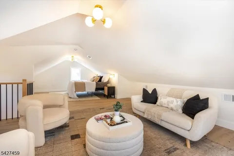 $999,000 | 4 Yale Terrace, West Orange, NJ 07052