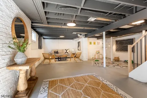 $999,000 | 4 Yale Terrace, West Orange, NJ 07052